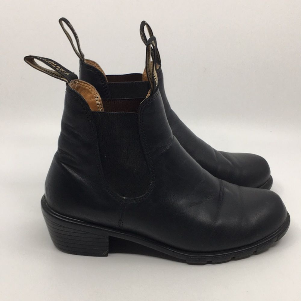 Blundstone Black Leather Chelsea Ankle Boots
